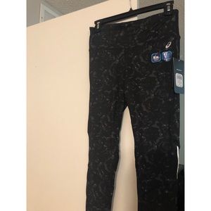 ASICS women’s work out pants